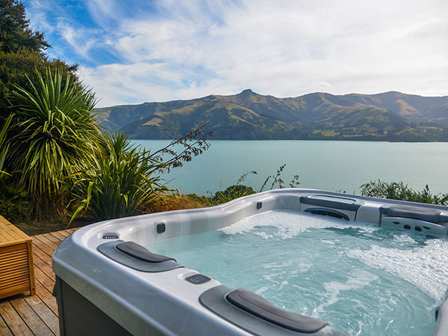 Spa pool